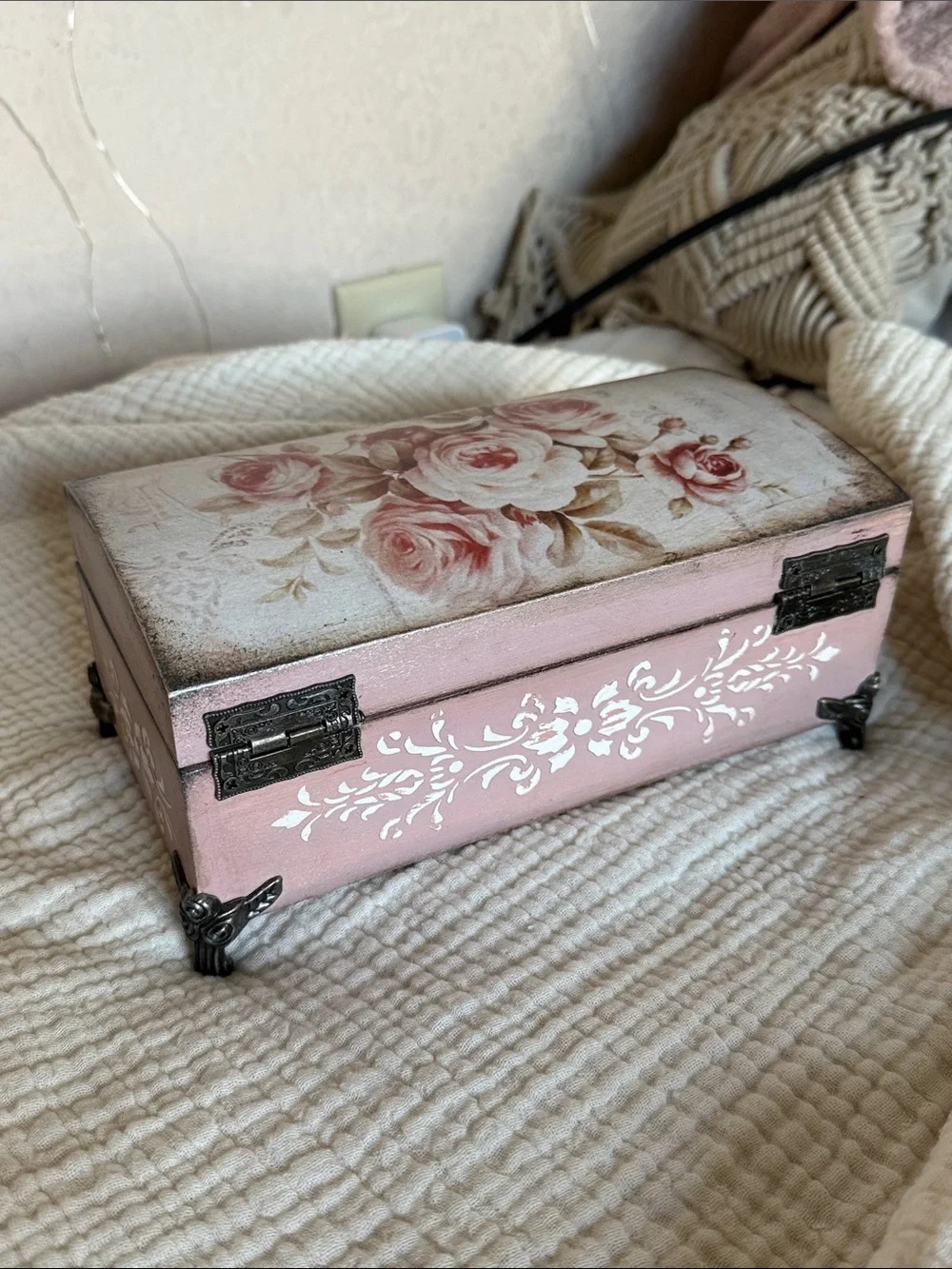 Handcrafted Reworked Vintage Jewlery Box floral pink mauve coquette painted